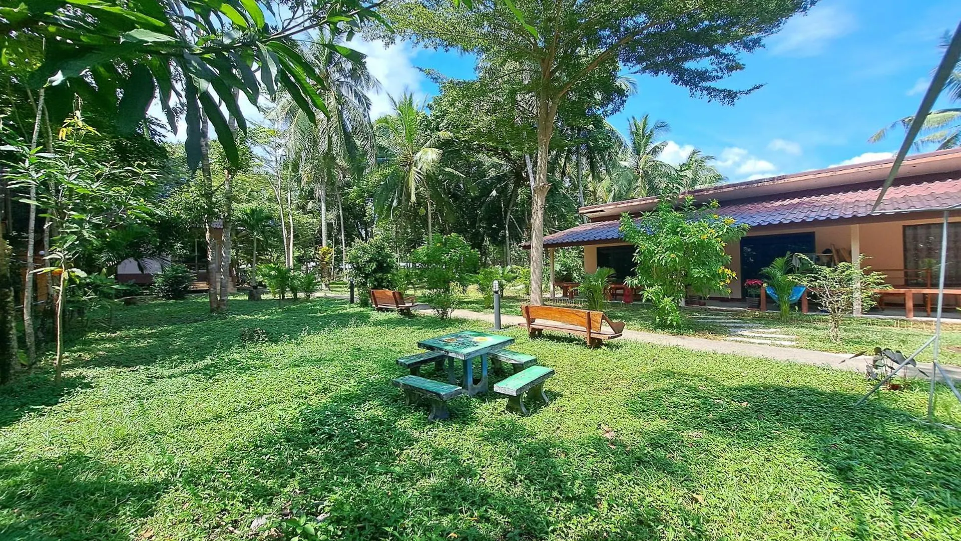 קו לנטה Baan Long Beach תאילנד
