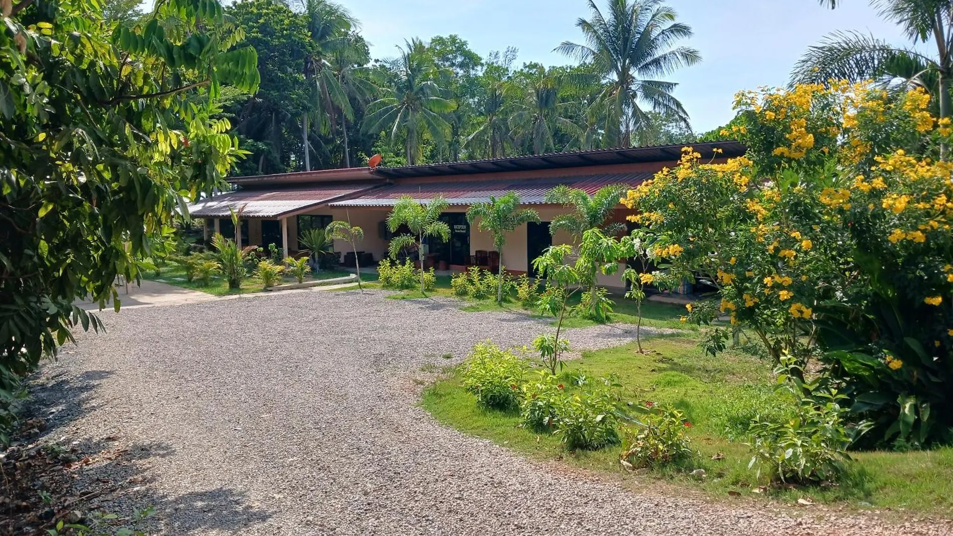 Hytte Baan Long Beach Ko Lanta