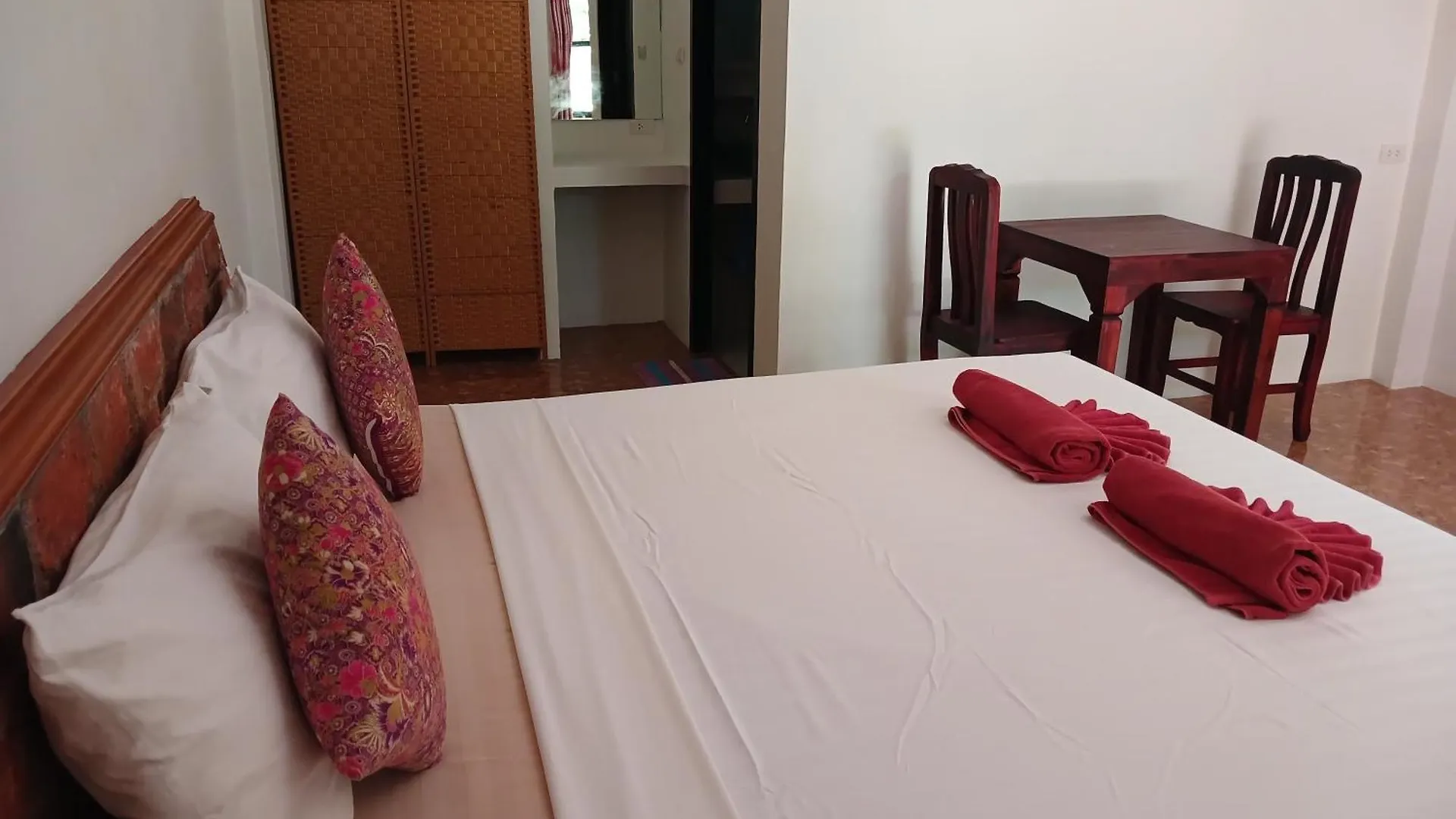 Baan Long Beach Ko Lanta Hytte
