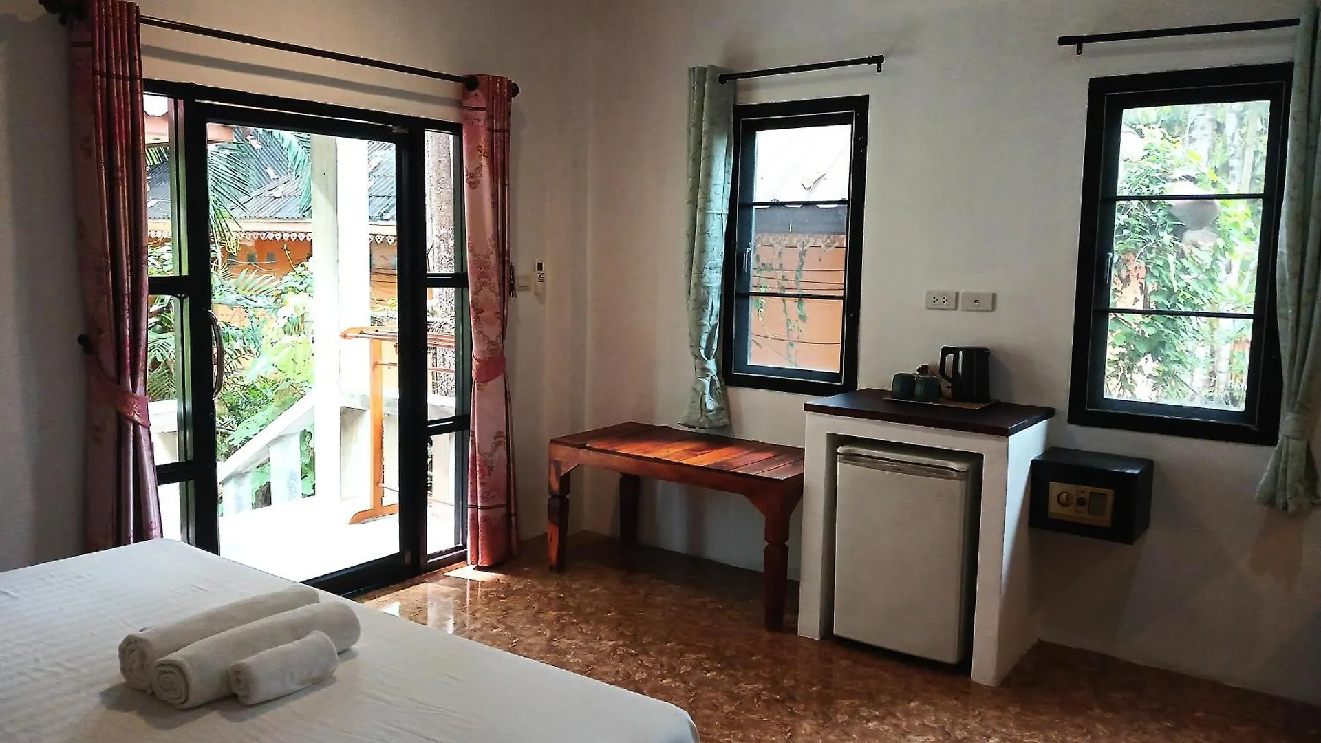 Baan Long Beach Ko Lanta 0*,